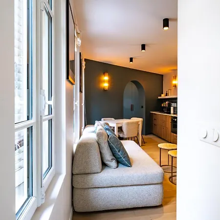 4 Guest - Hausmanian Flat Arc De Triomph Appartamento Parigi